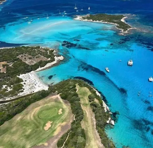 Tamaricciu Di Cala Rossa Apartmán *